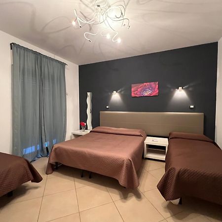B&B A Due Passi San Giovanni Gemini Exteriér fotografie