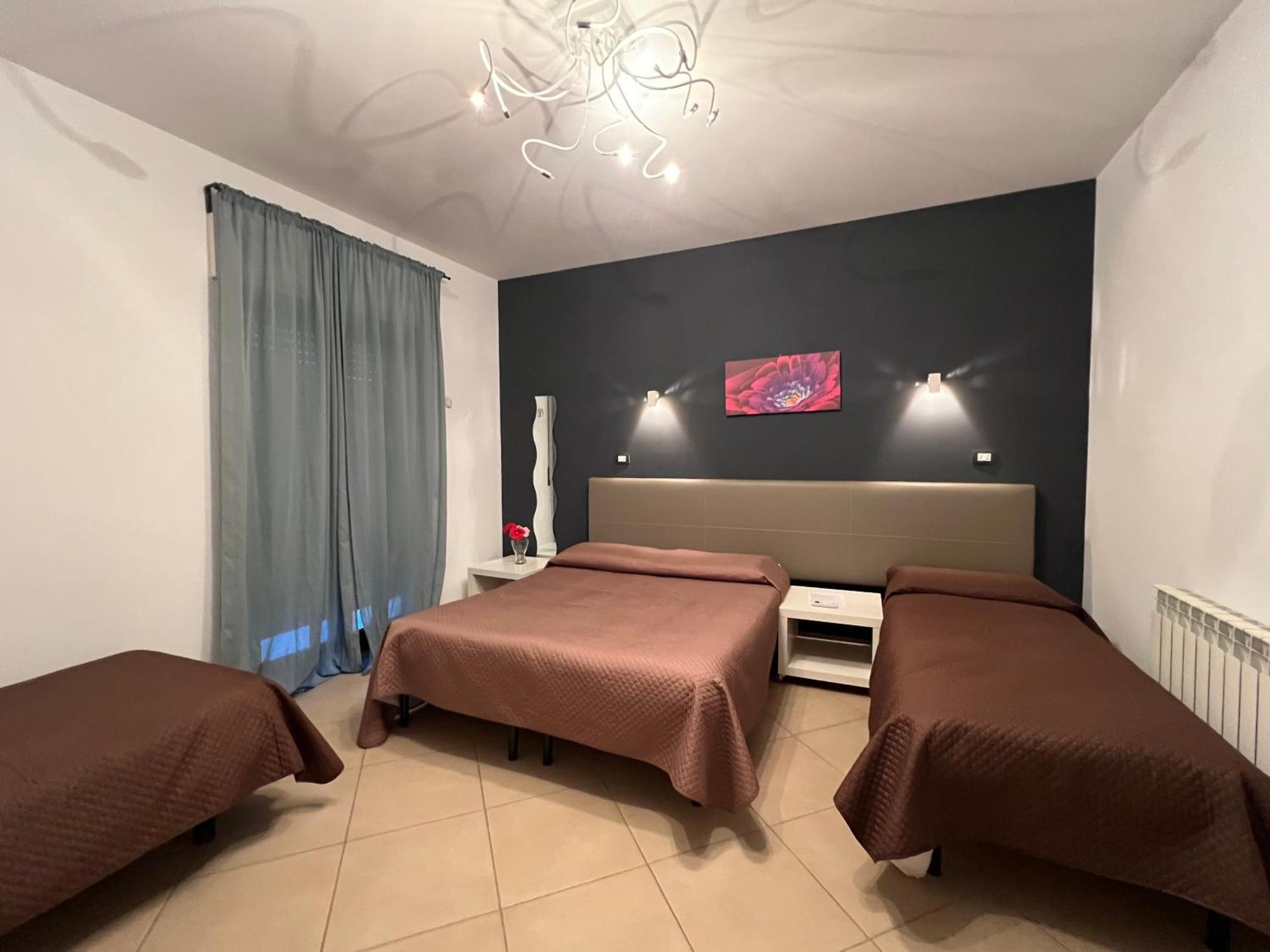 B&B A Due Passi San Giovanni Gemini Exteriér fotografie